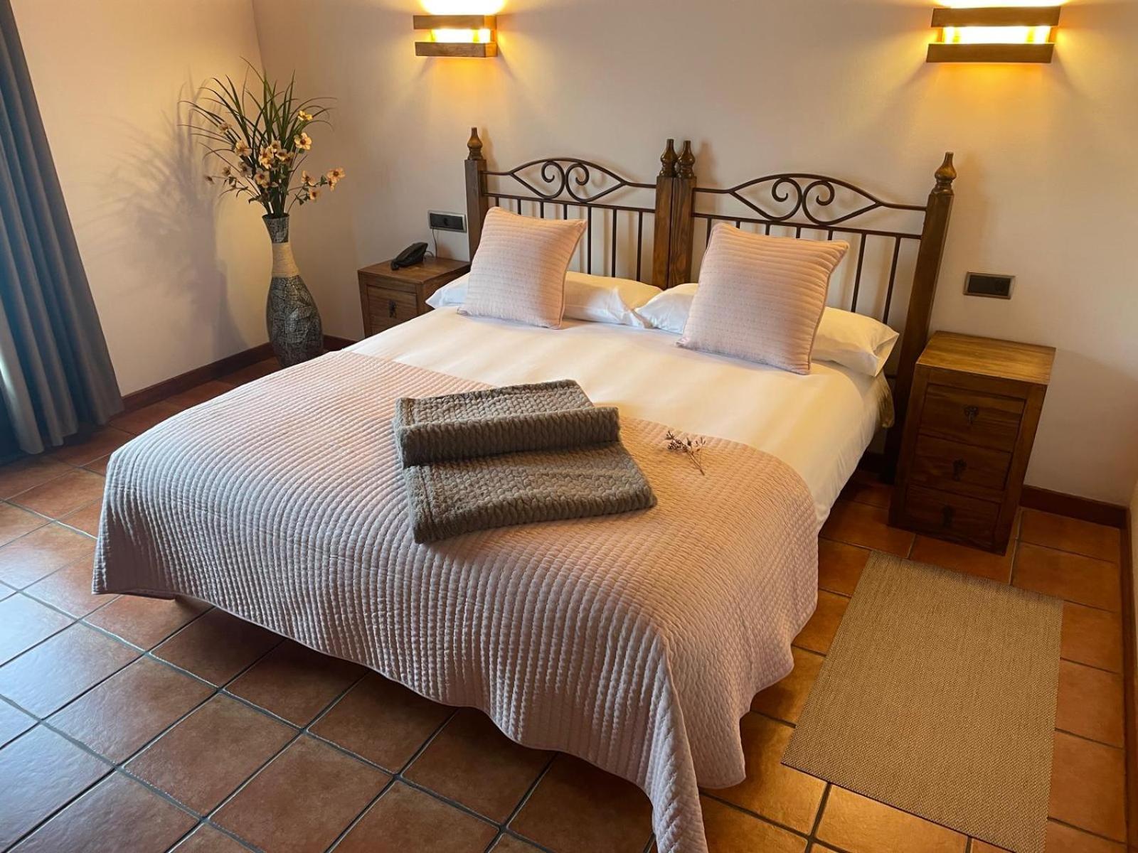 Hotel-Apartamento Rural Atxurra Bermeo Exteriör bild